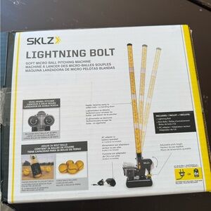 SKLZ Lightning Bolt Pitching Machine
